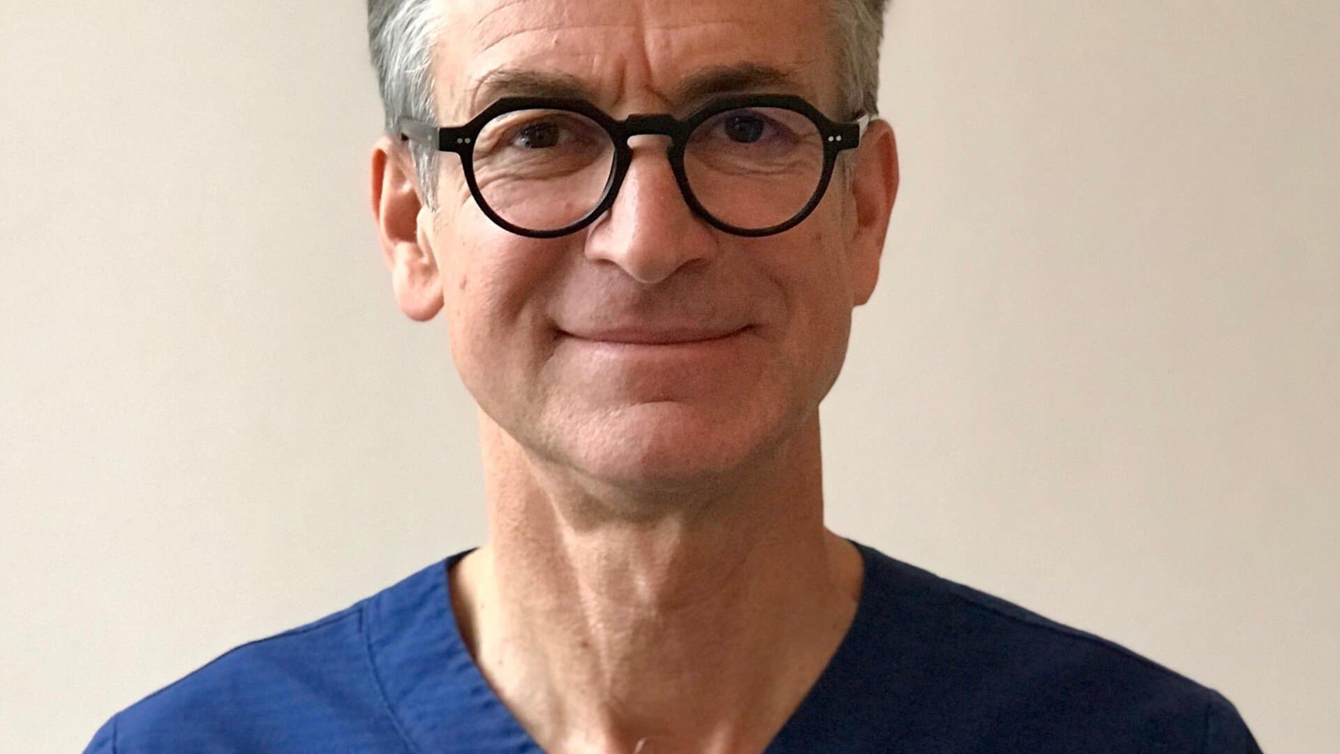 Dan Sevonius håller föreläsning under Kirurgveckan