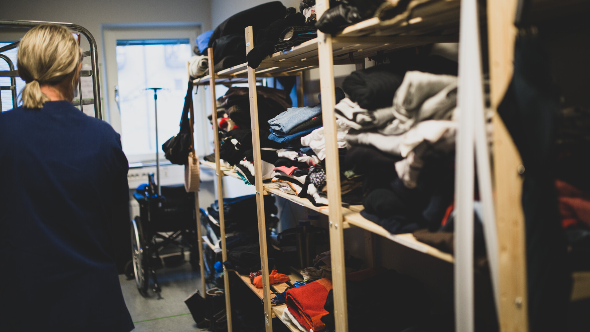 Kl&auml;df&ouml;rr&aring;det p&aring; heldygnsv&aring;rden