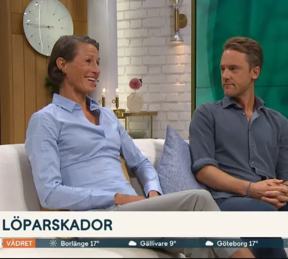  Erik Rönnblad, VD på Capio Artro Clinic, i Morgonsoffan tillsammans med löparcoachen Malin Ewerlöf