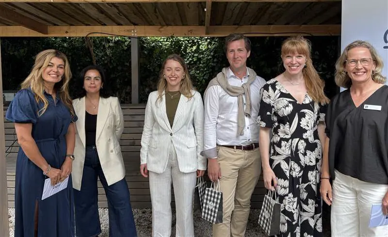 På bild från vänster Liza Manestam, Talla Alkurdi, Lovisa Lanryd, Carl-Johan Schiller, Christine Lorne samt Victoria Bohlin.